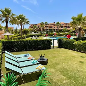 casares-beach-golf-apartment-with-private-garden-and.es-andalucia.com/